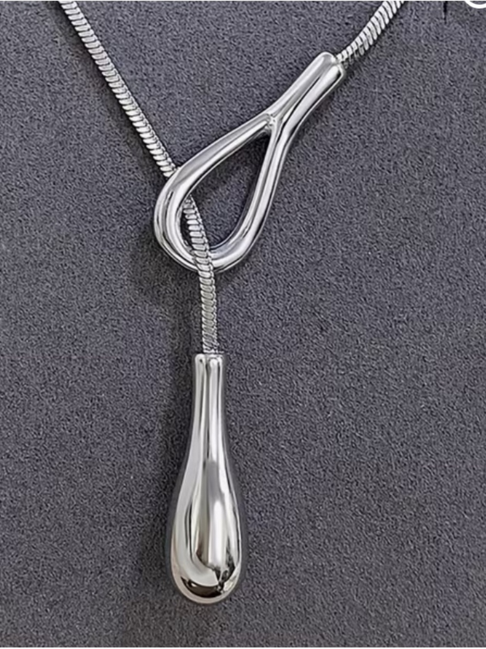 Polished Silver Teardrop Lariat Necklace - Silver